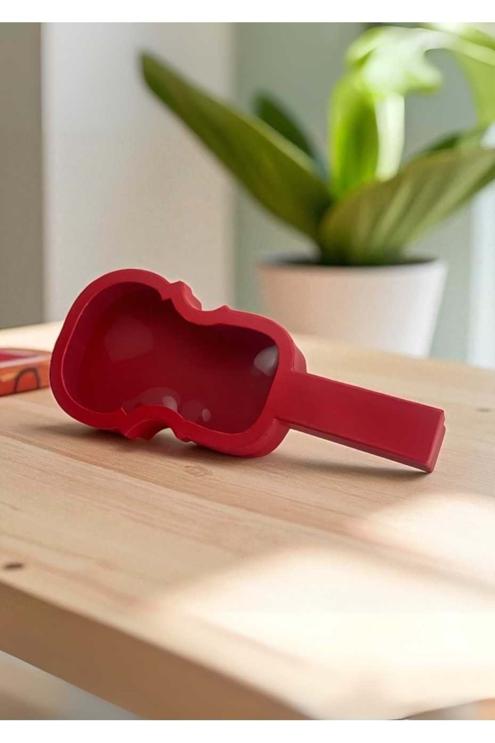 Gitar Şeklinde Şeffaf Pencereli Çiçek ve Çikolata Kutusu KUTU YK-716 - Kutu Modelleri - Gitar - Kırmızı - STANDART