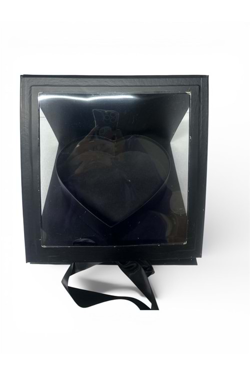 Kutu Kalp Üçgen Pencereli